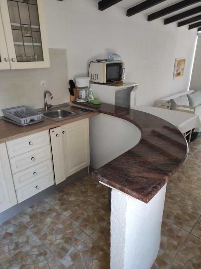 Apartments Juric Mimice Bagian luar foto