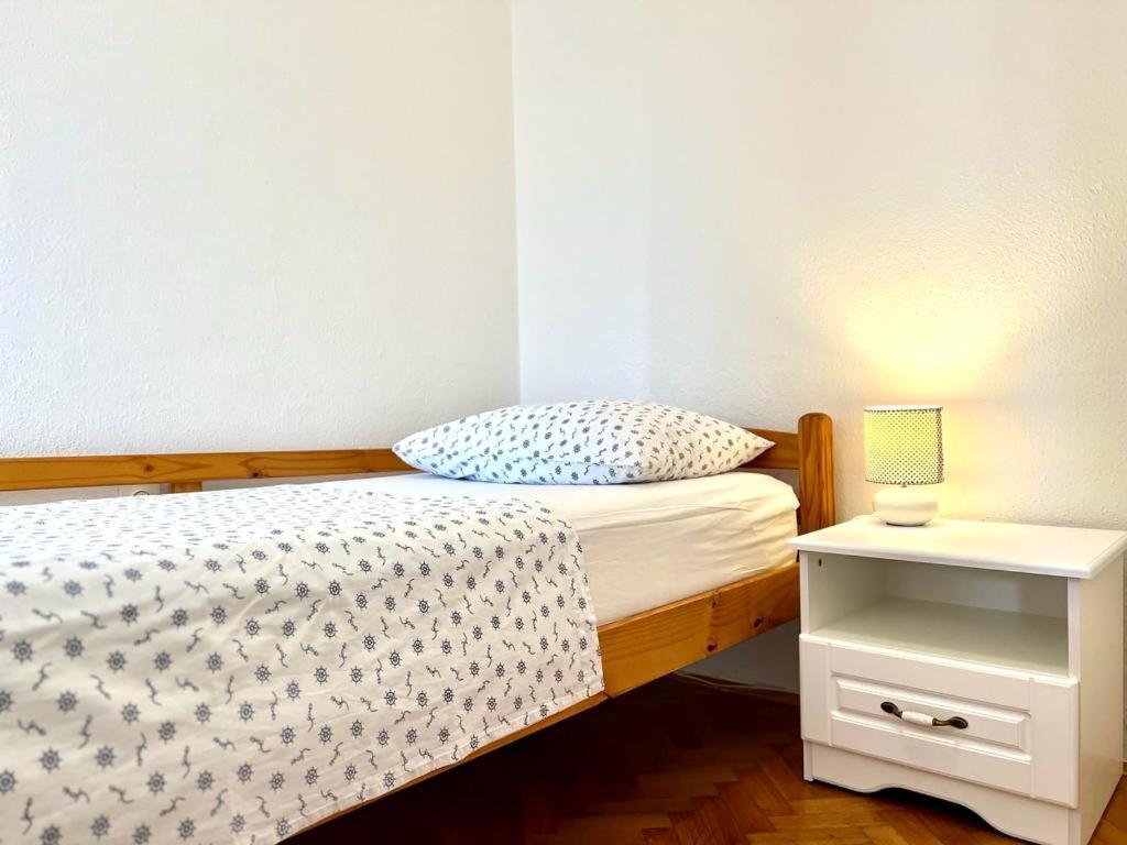 Apartments Juric Mimice Bagian luar foto